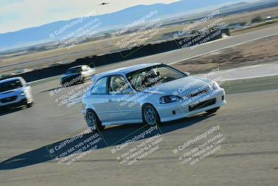 media/Dec-13-2025-Extreme Speed (Sat) [[d129ecb0b9]]/Beginner/Session 3 (Turn 5)/